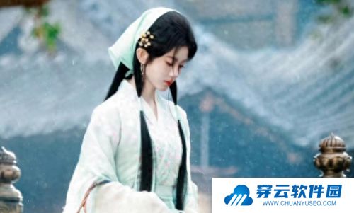 鞠婧祎又变脸，新剧照路人图曝光，锥子鼻尖下巴，网友：太夸张了